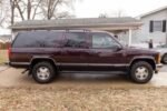 1997 Chevrolet K1500 Suburban LT 4×4 - Image 2
